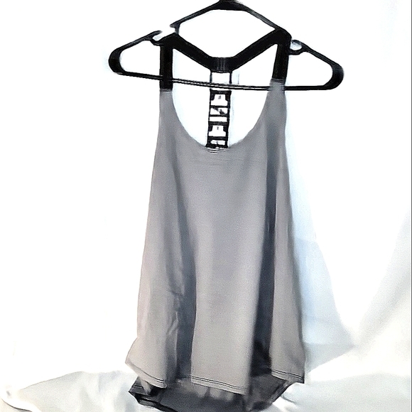 NWT women's yoga/workout tank. Size large. Available in white, black or gray - Picture 1 of 5